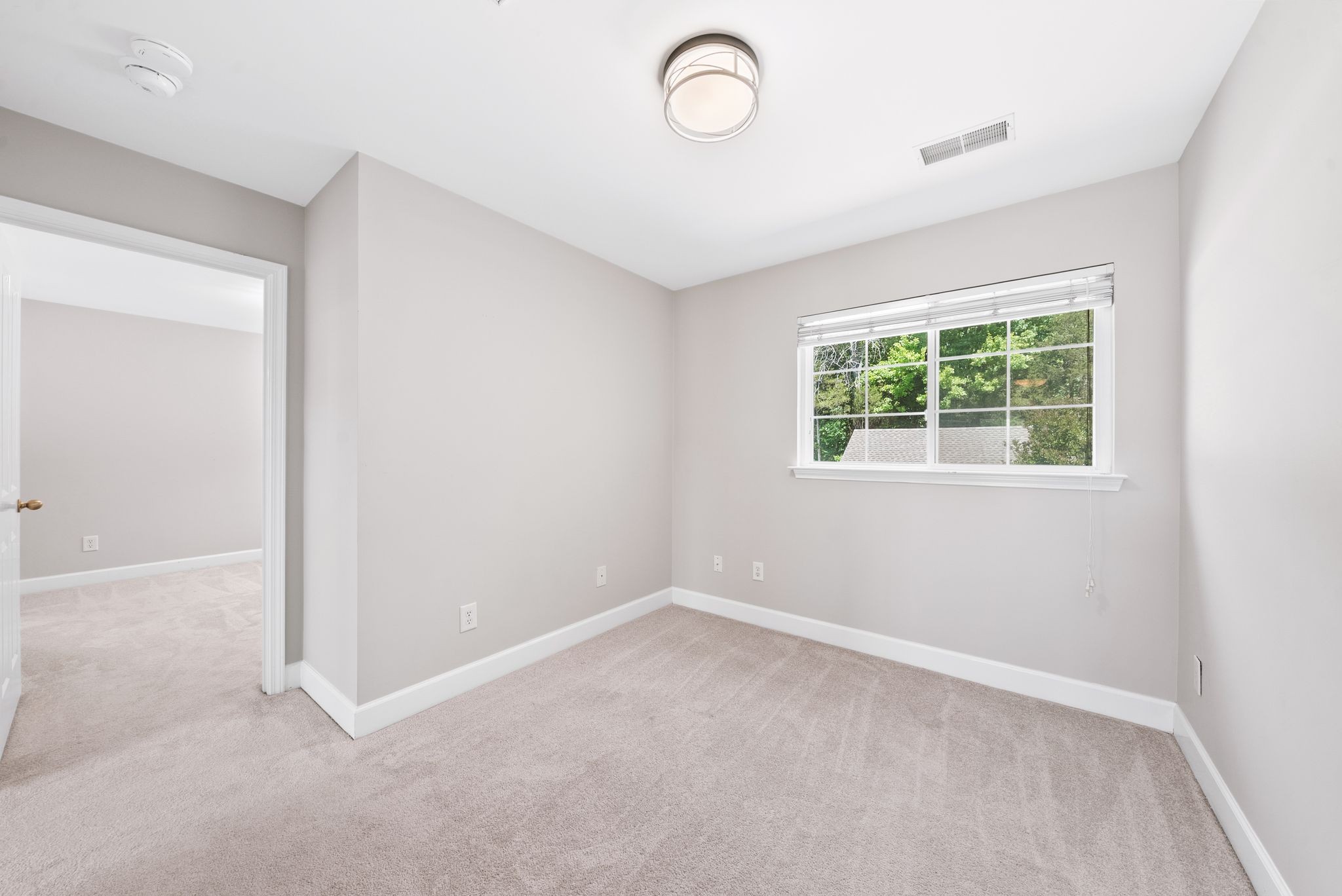 908 Loxley Drive Nashville TN 37211
