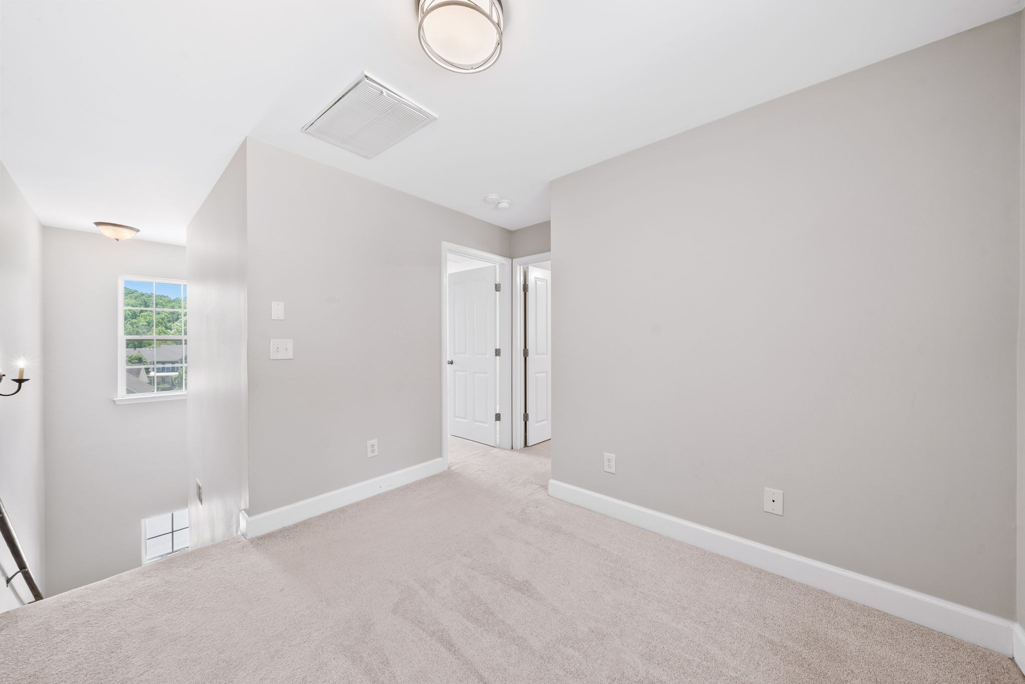 908 Loxley Drive Nashville TN 37211