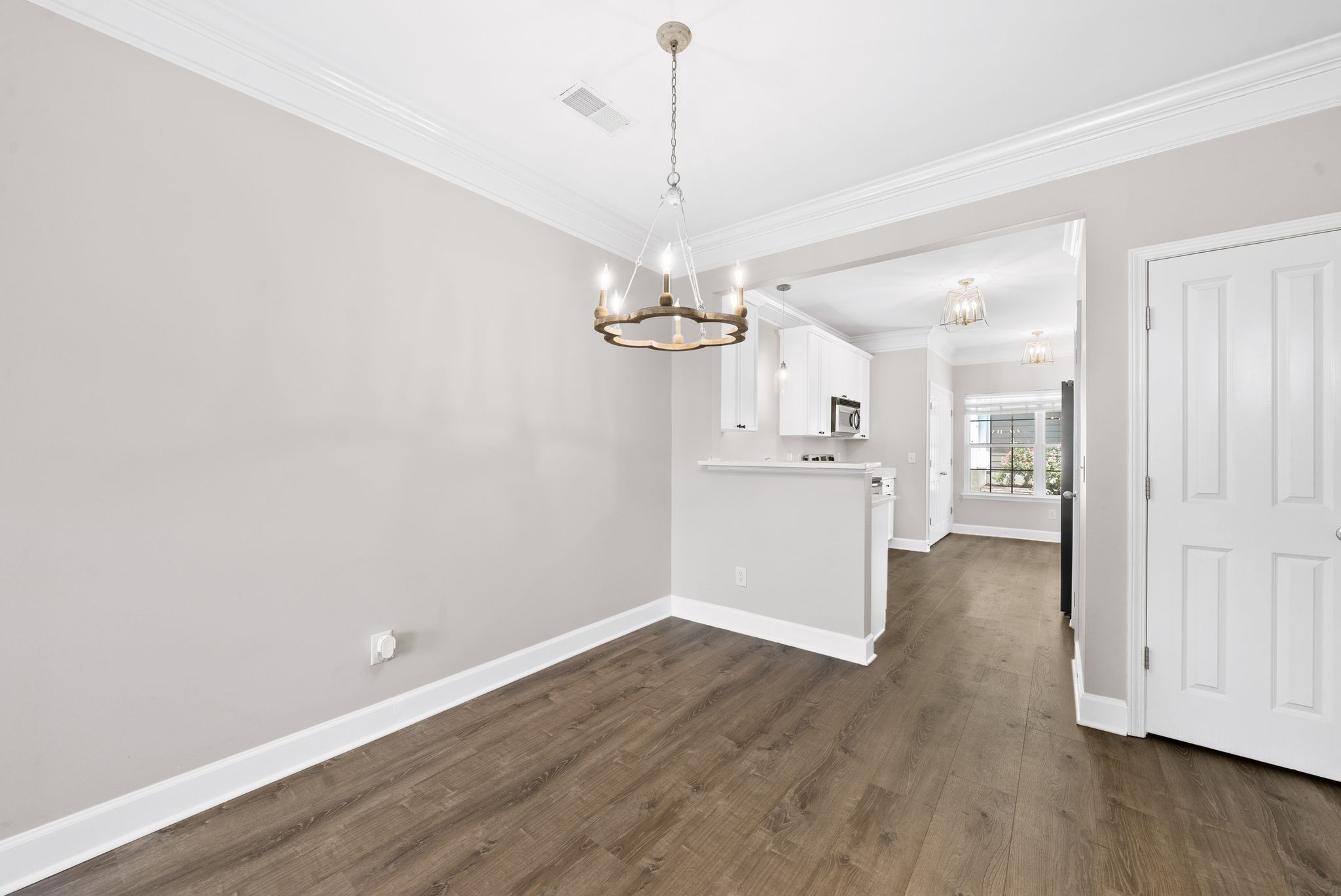 908 Loxley Drive Nashville TN 37211