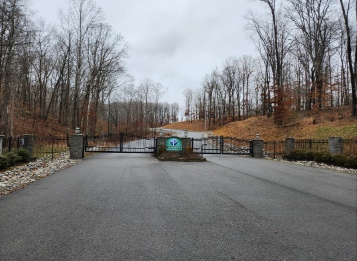 1385 Ridgewood Drive Mc Ewen TN 37101
