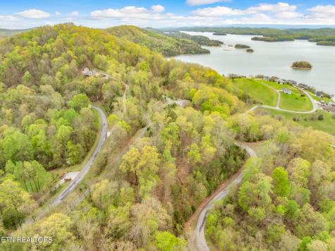 736 Russell Brothers Road Sharps Chapel TN 37866