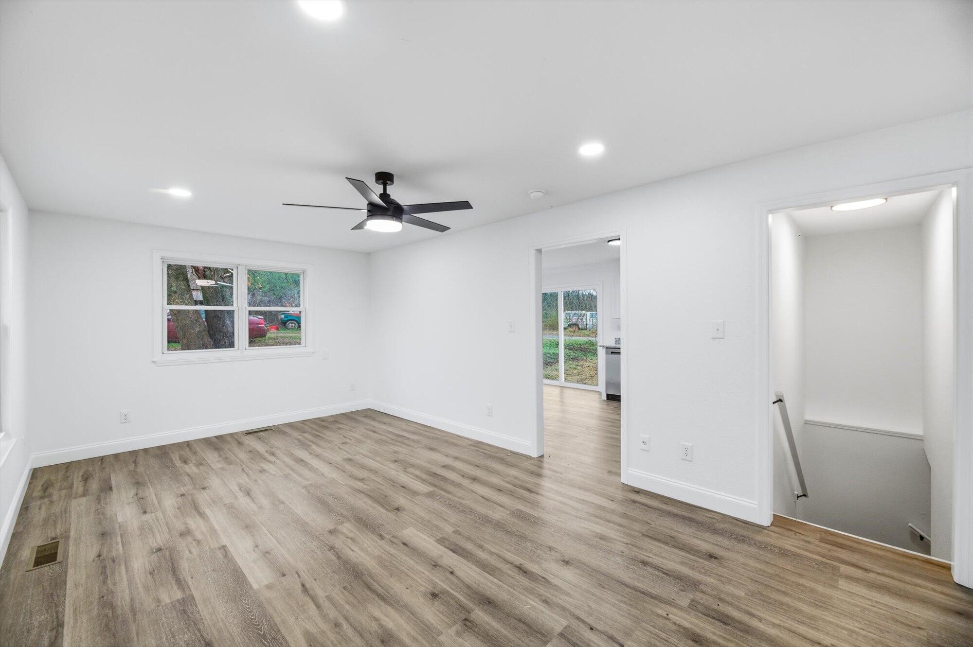 3034 Pete Worthington Road Evensville TN 37332