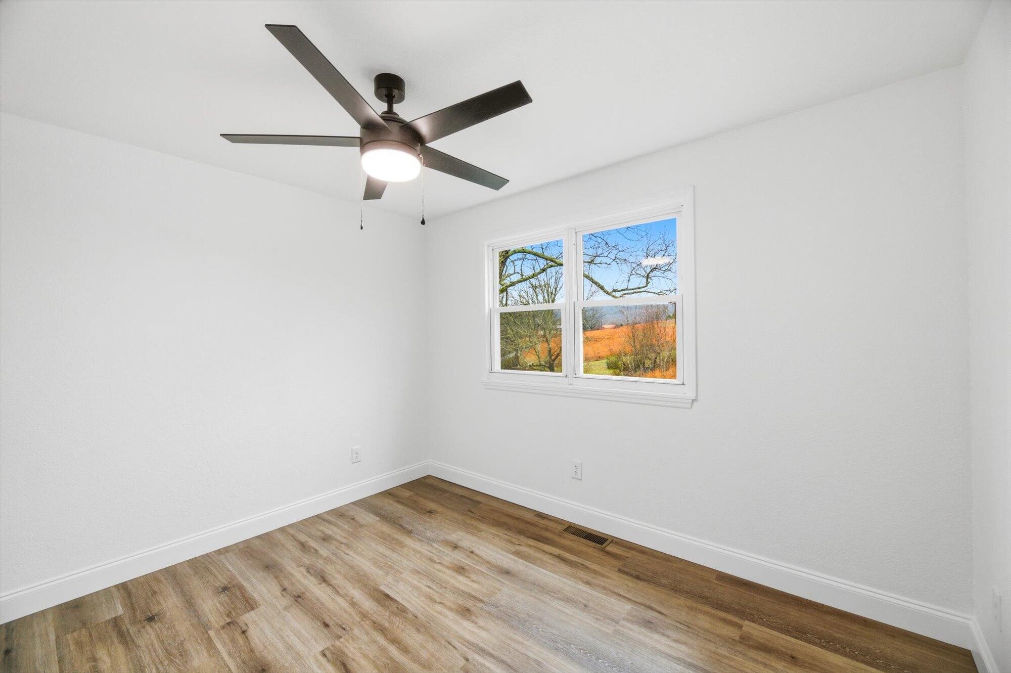 3034 Pete Worthington Road Evensville TN 37332