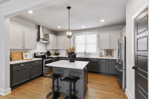 311 35th Ave, N Nashville TN 37209