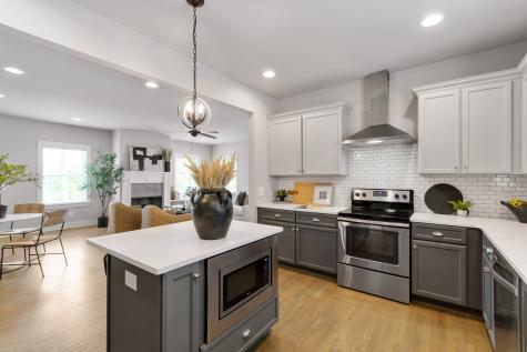 311 35th Ave, N Nashville TN 37209