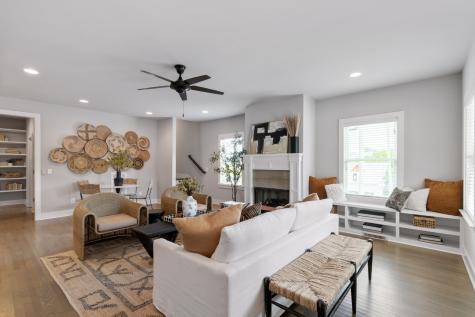 311 35th Ave, N Nashville TN 37209