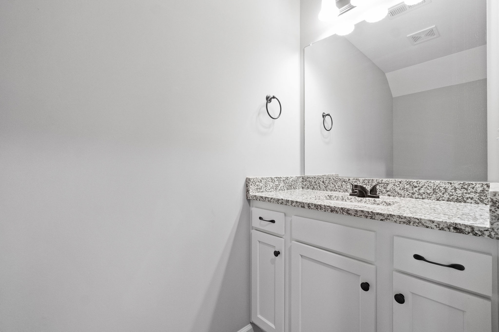 2186 Peachers Mill Road Clarksville TN 37042