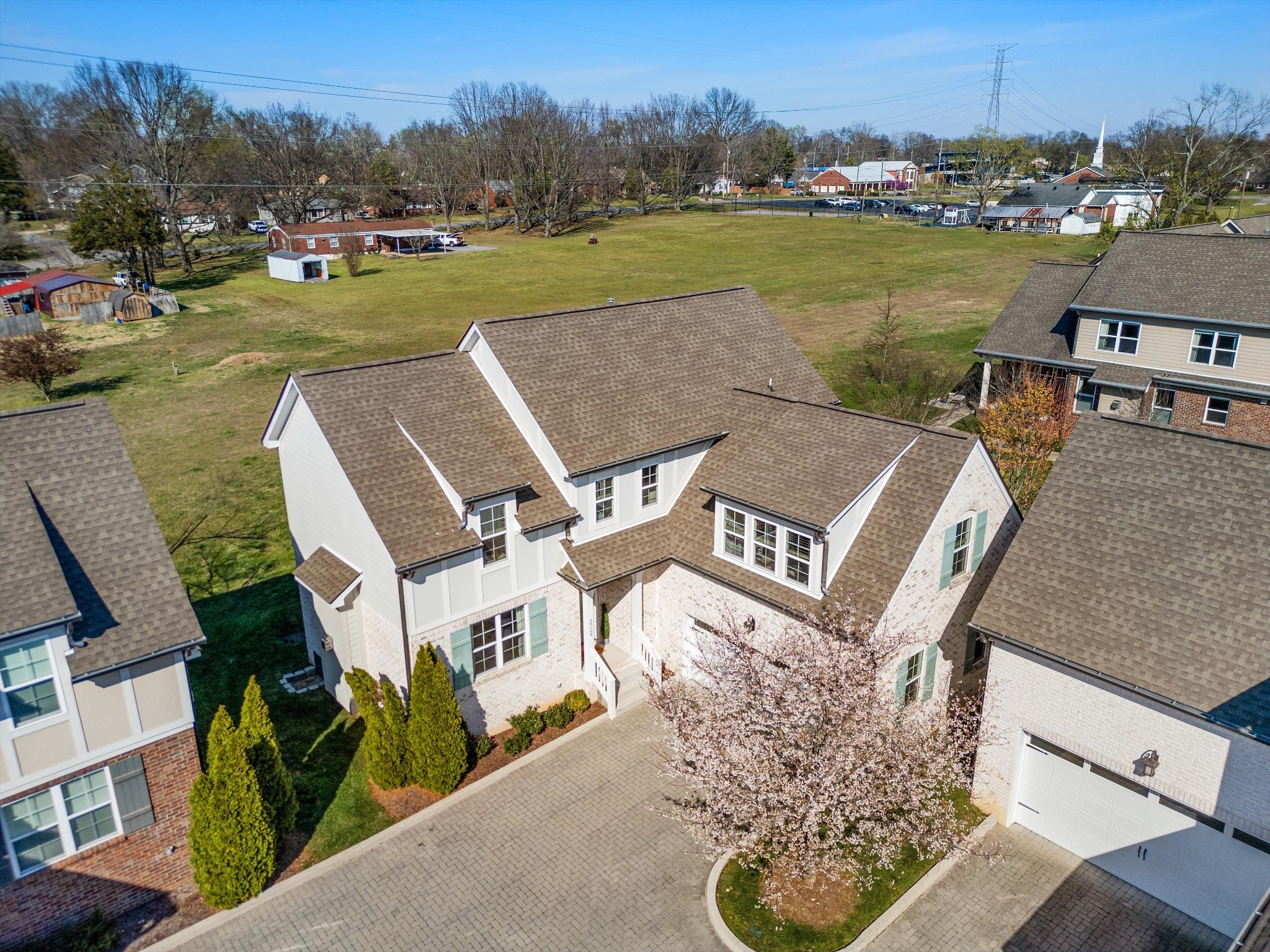 2724 Lakeland Drive Nashville TN 37214