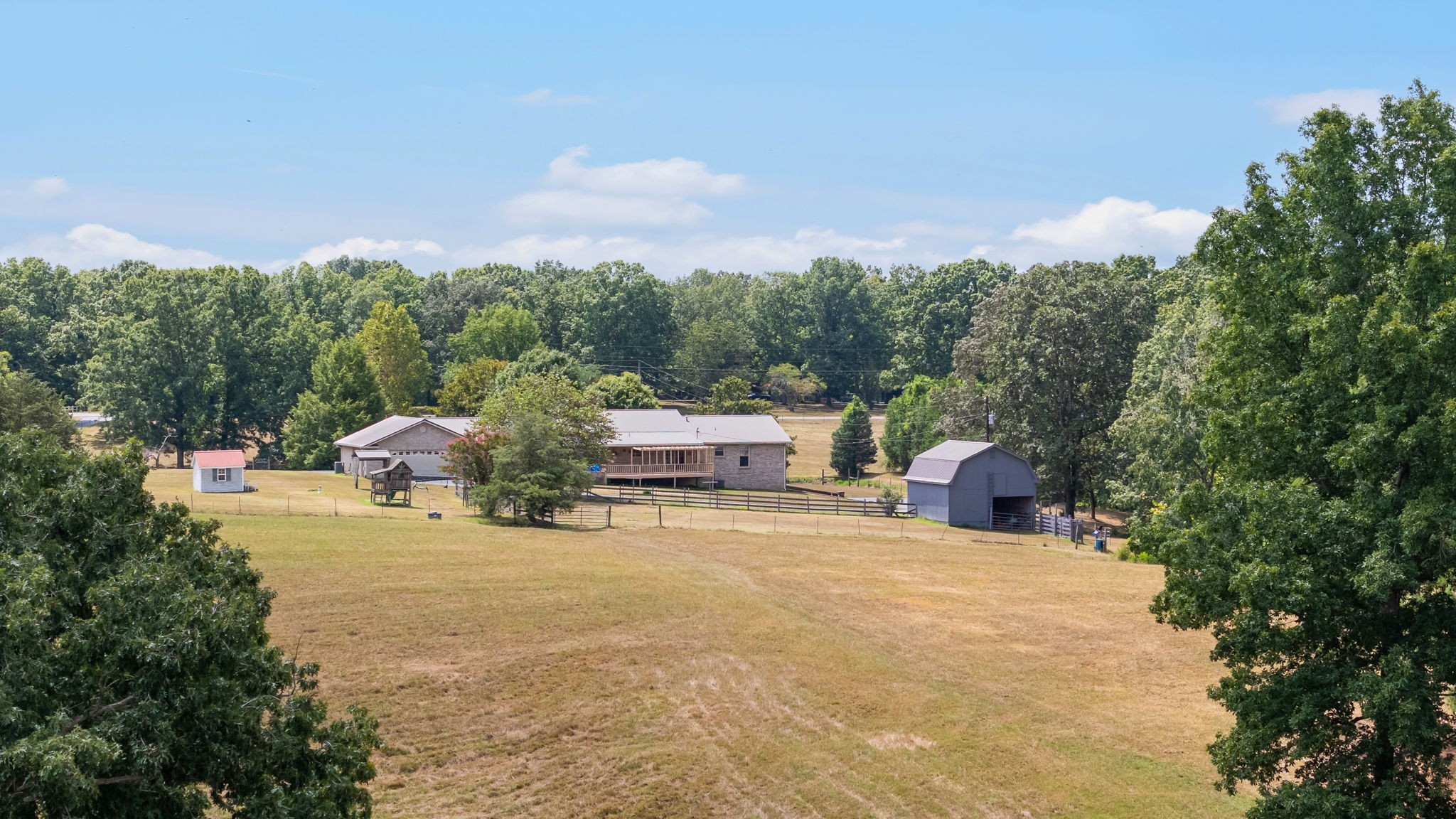 2820 Skyview Drive Centerville TN 37033