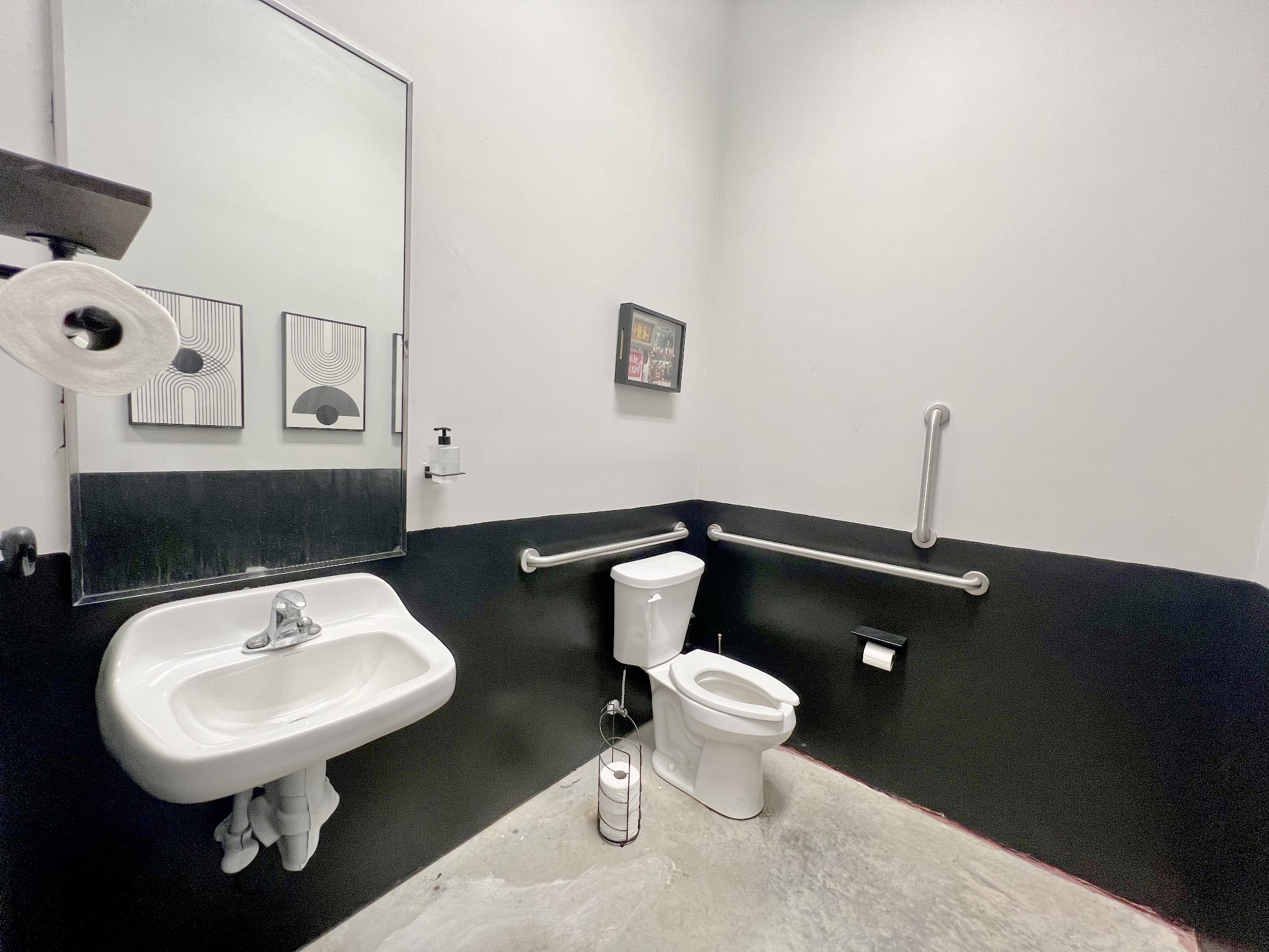 3940 Dickerson Pike Nashville TN 37207
