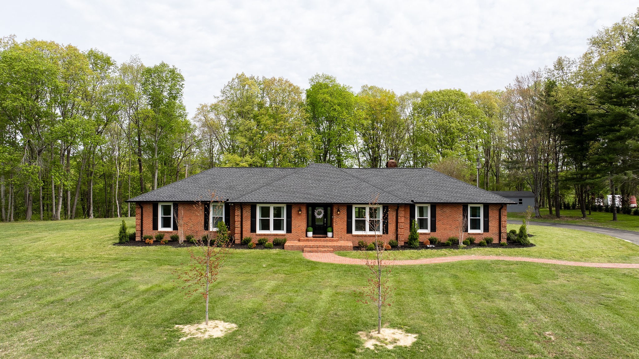 1747 Allen Ferry Road Smithville TN 37166