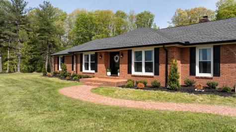 1747 Allen Ferry Road Smithville TN 37166