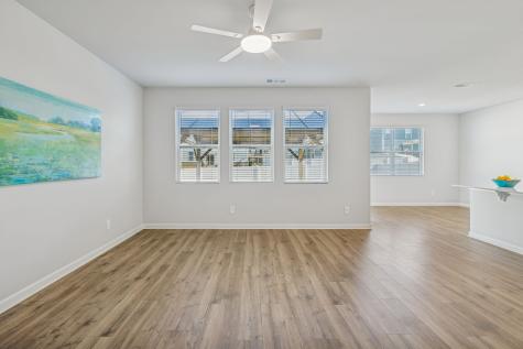 7193 Golden Way White House TN 37188