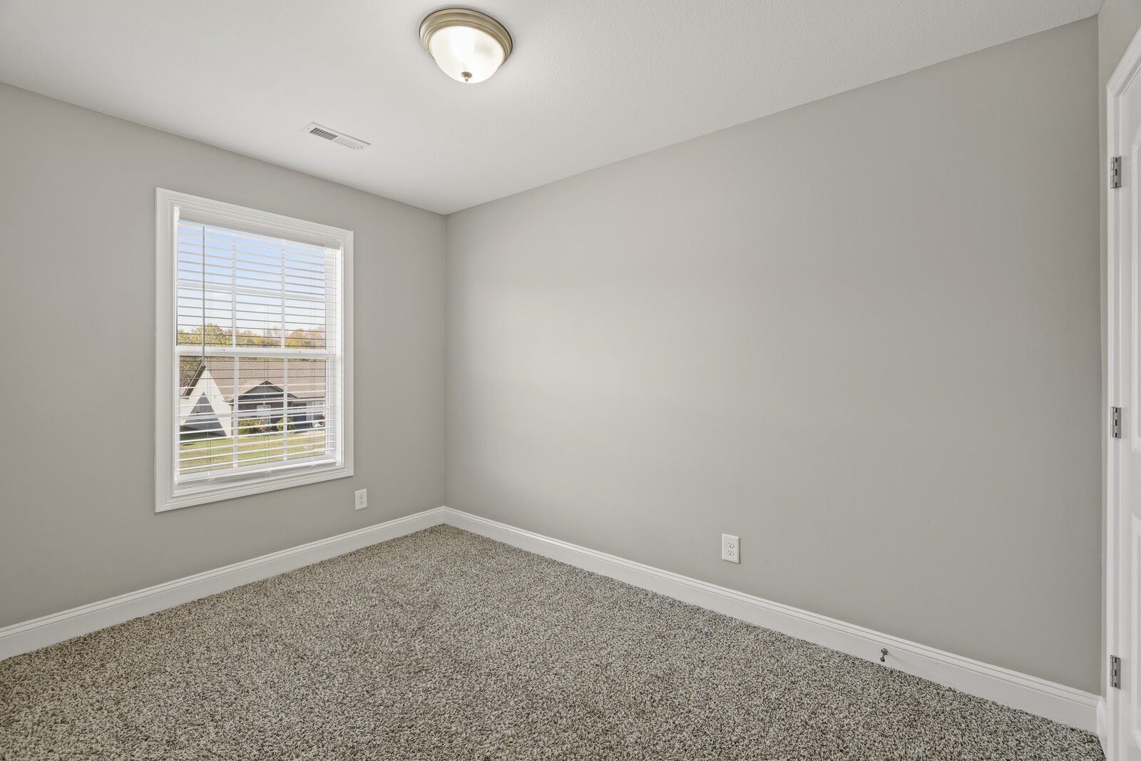 611 Hollow Crest Clarksville TN 37042