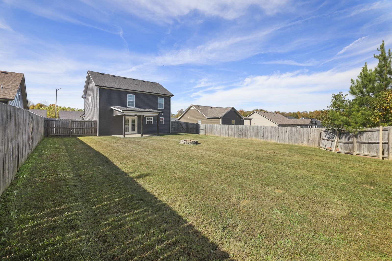 611 Hollow Crest Clarksville TN 37042