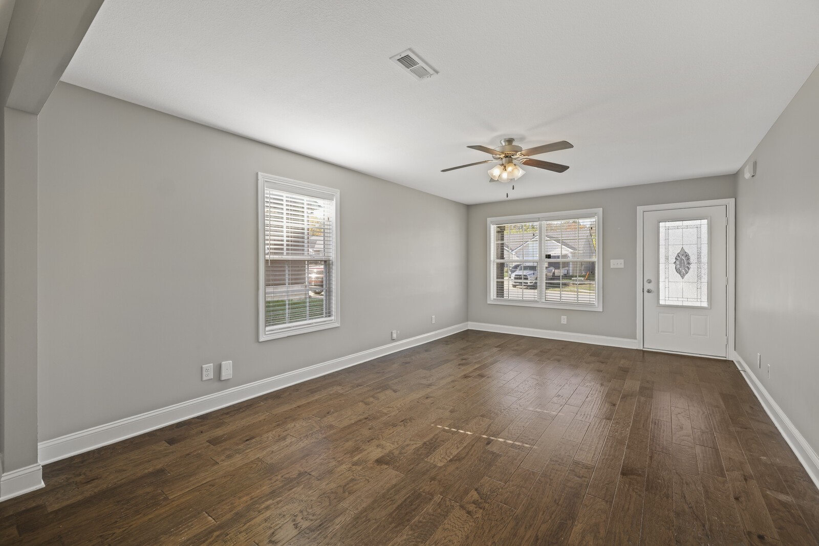 611 Hollow Crest Clarksville TN 37042