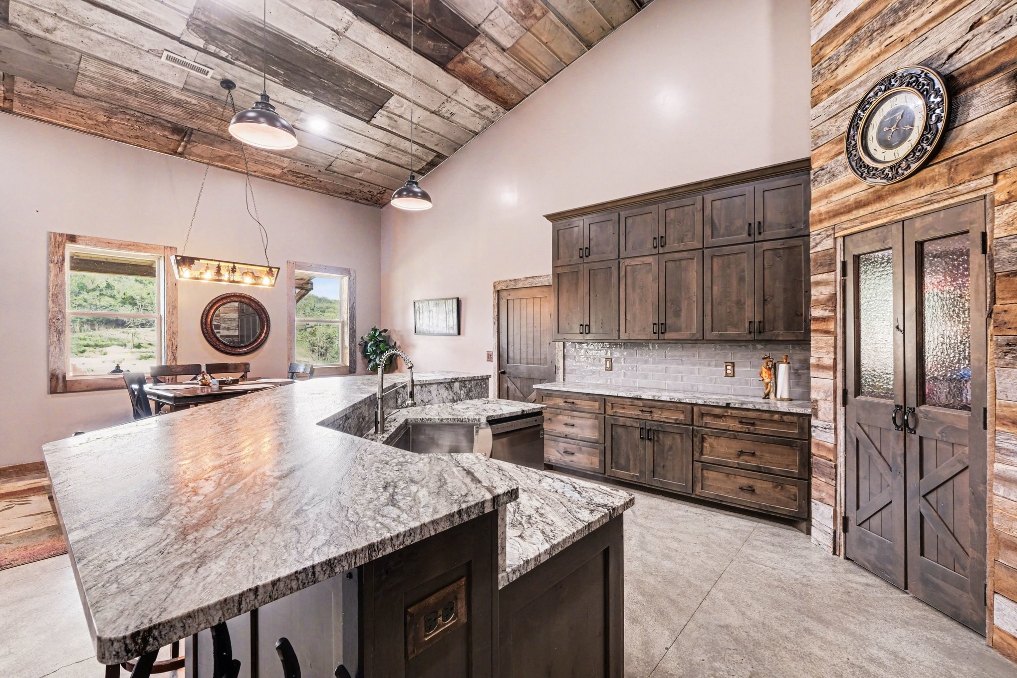 2617 Fayetteville Highway Belfast TN 37019
