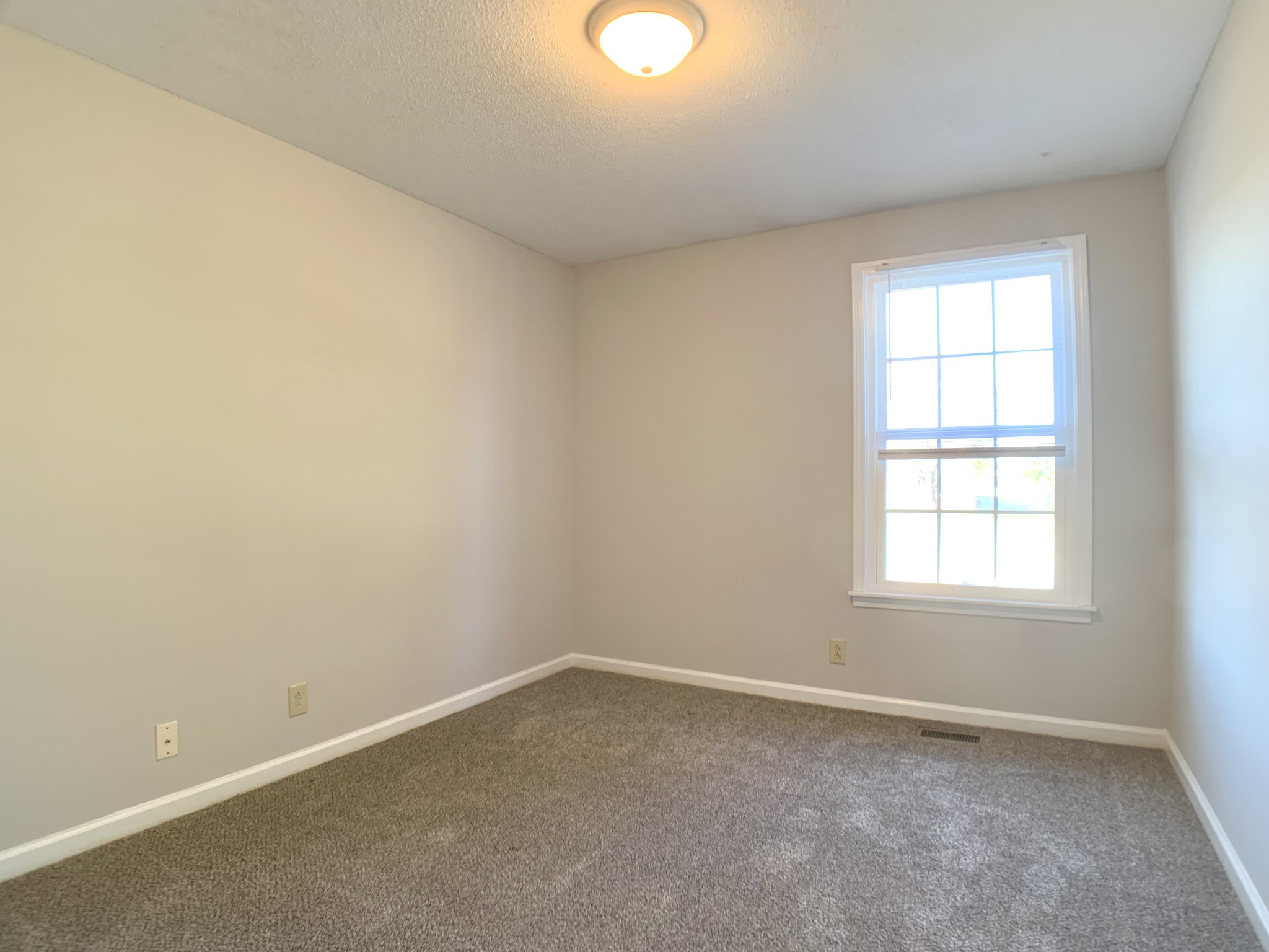 102 Nuthatch Circle Clarksville TN 37042