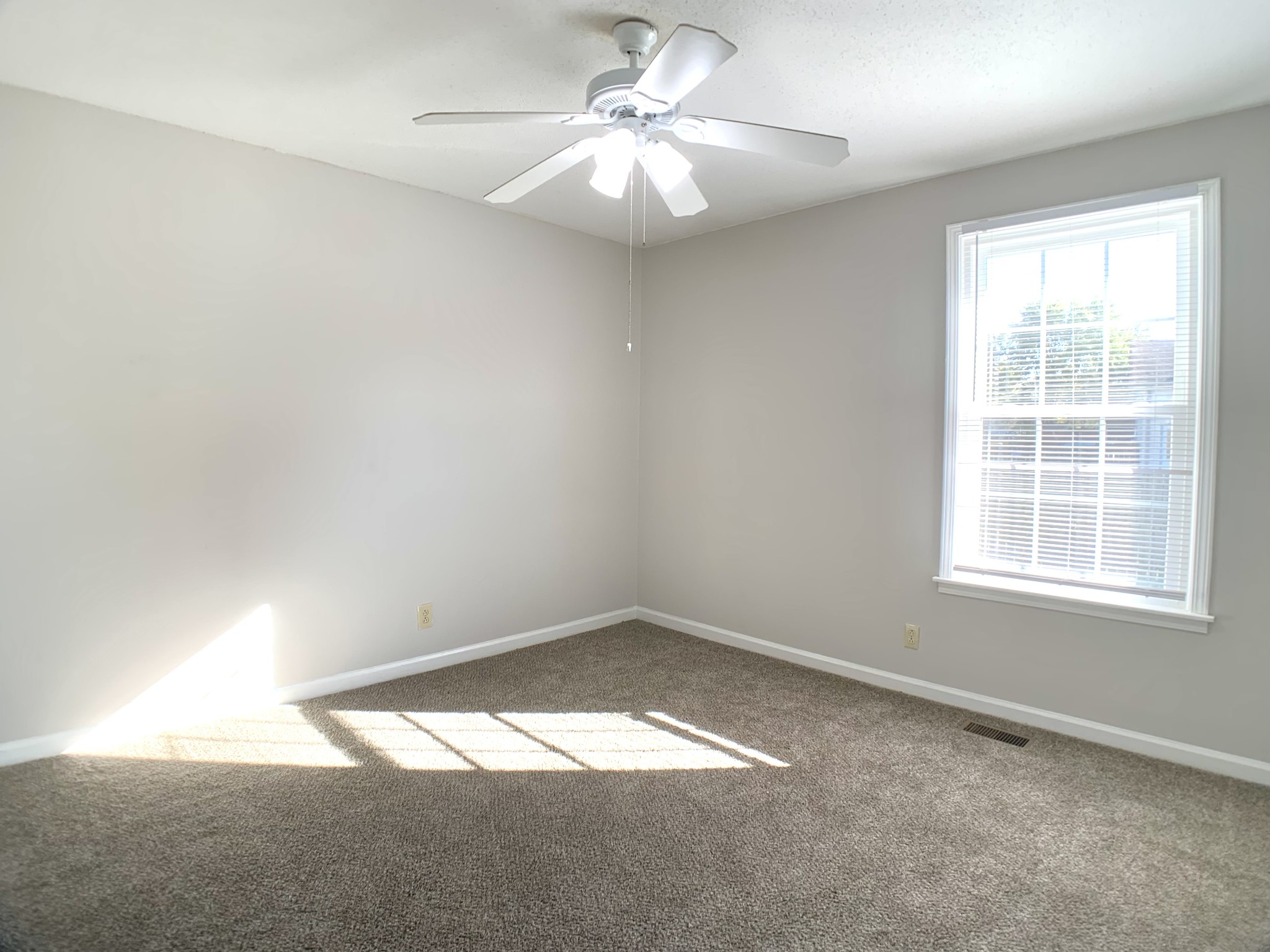 102 Nuthatch Circle Clarksville TN 37042