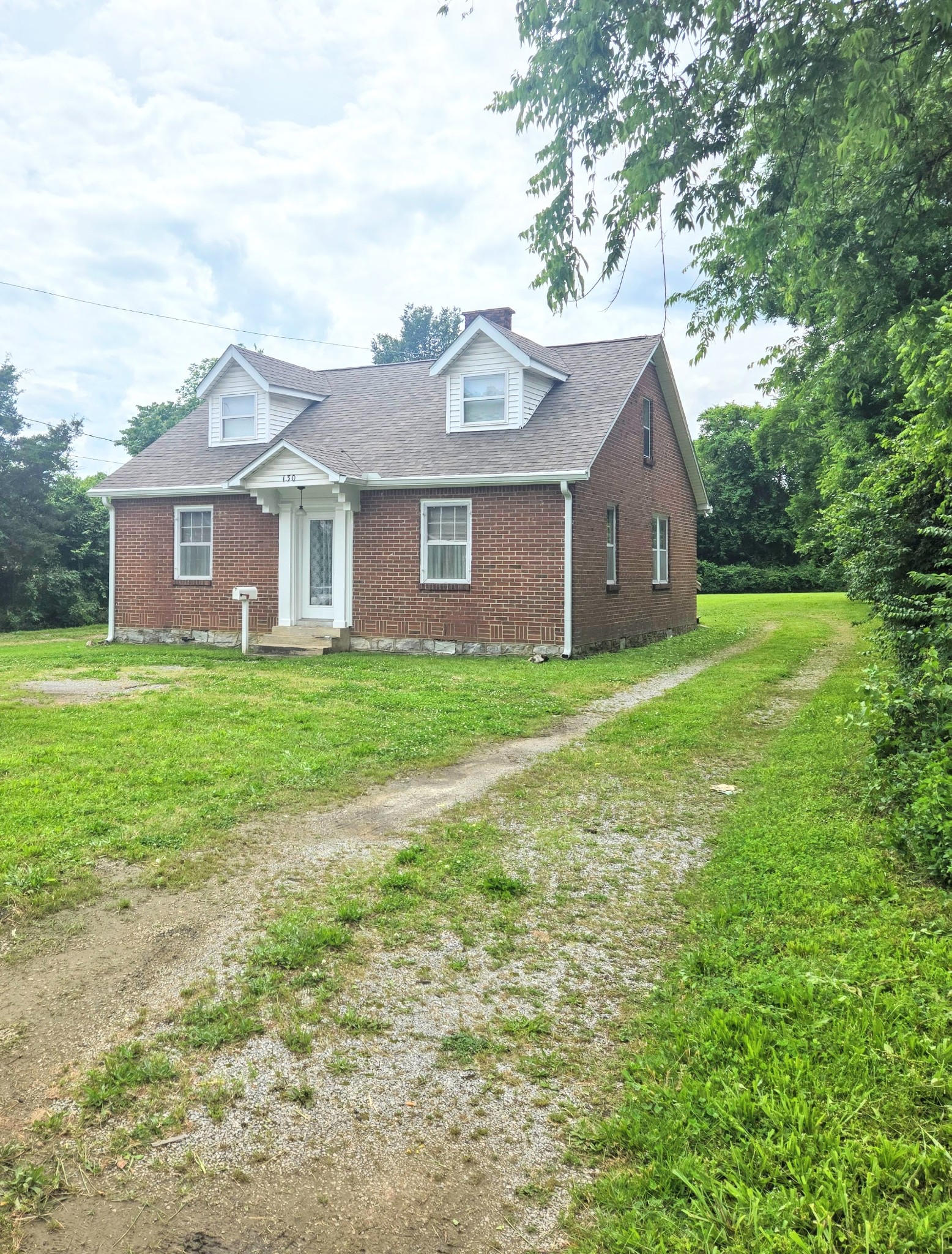 130 Walton Ferry Road Hendersonville TN 37075
