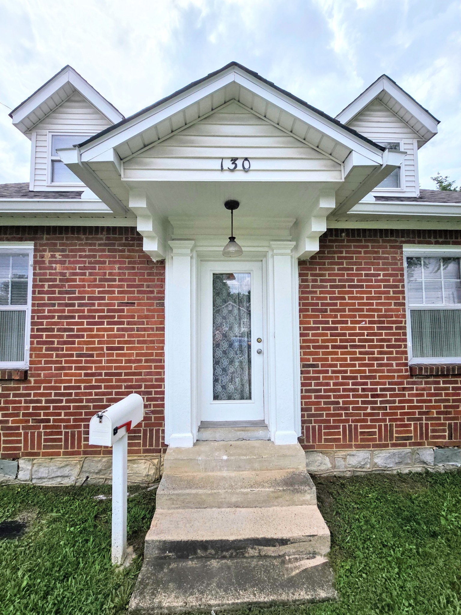 130 Walton Ferry Road Hendersonville TN 37075