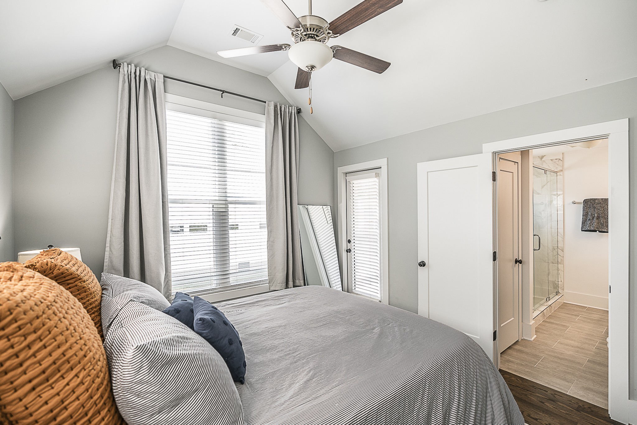 5925 Robertson Avenue Nashville TN 37209