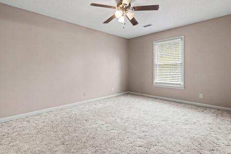 2102 Single Tree Drive Clarksville TN 37040