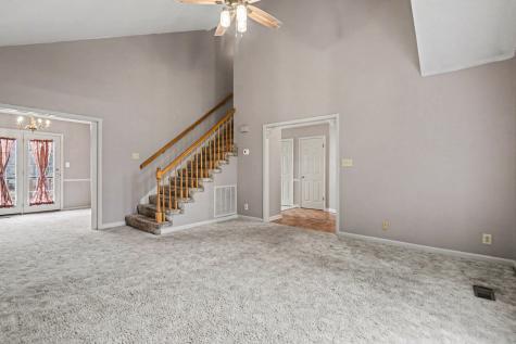 2102 Single Tree Drive Clarksville TN 37040