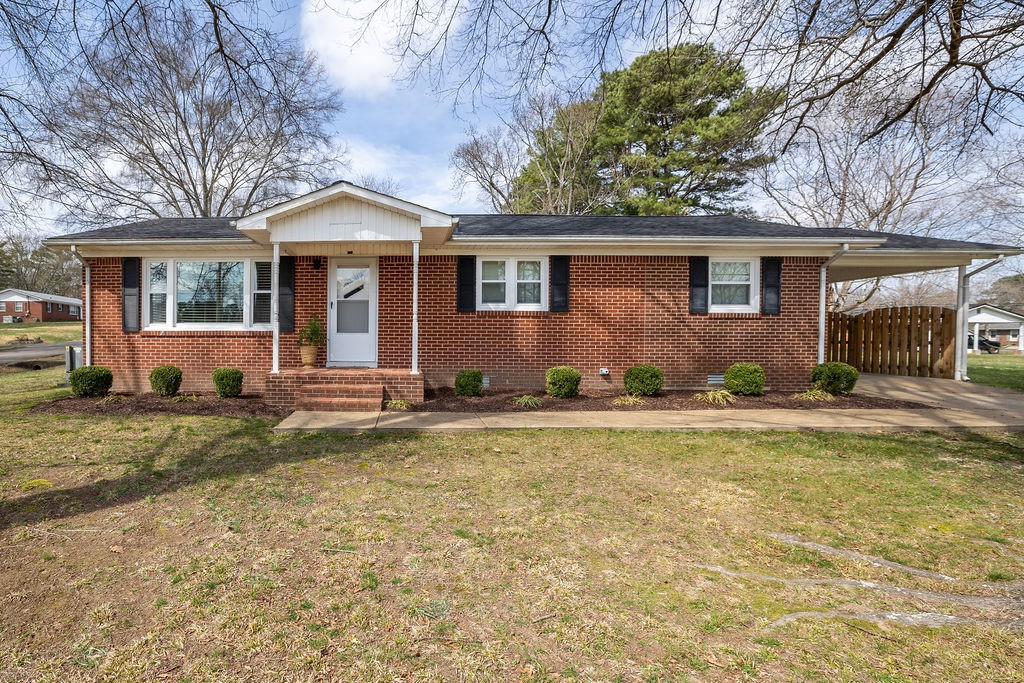 506 Oakwood Drive Lawrenceburg TN 38464