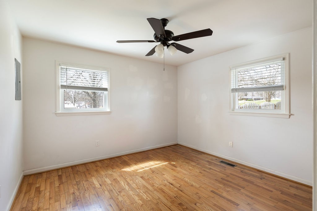 506 Oakwood Drive Lawrenceburg TN 38464