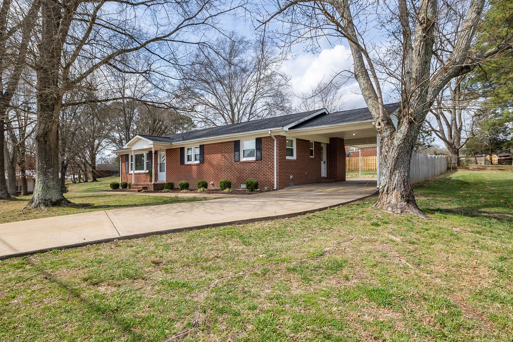 506 Oakwood Drive Lawrenceburg TN 38464