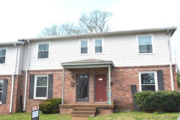 2011 25th Ave, S Nashville TN 37212