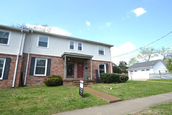 2011 25th Ave, S Nashville TN 37212
