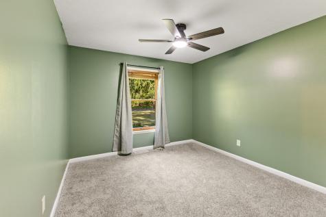 113 Oakwood Circle Dickson TN 37055