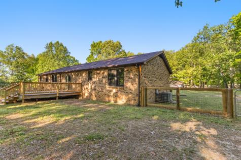 113 Oakwood Circle Dickson TN 37055