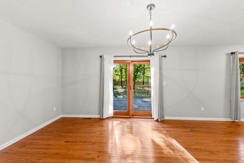 113 Oakwood Circle Dickson TN 37055