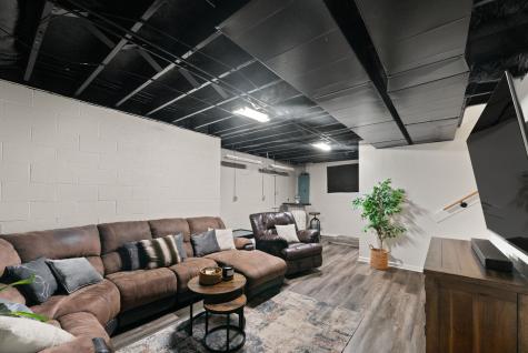 909 College Street Portland TN 37148