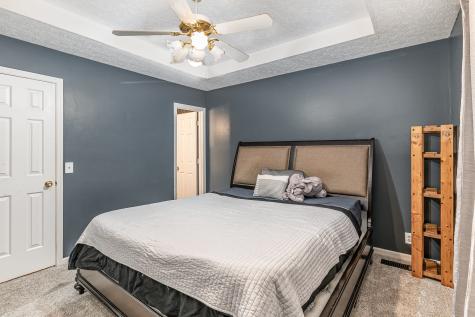 102 Garland Court White House TN 37188