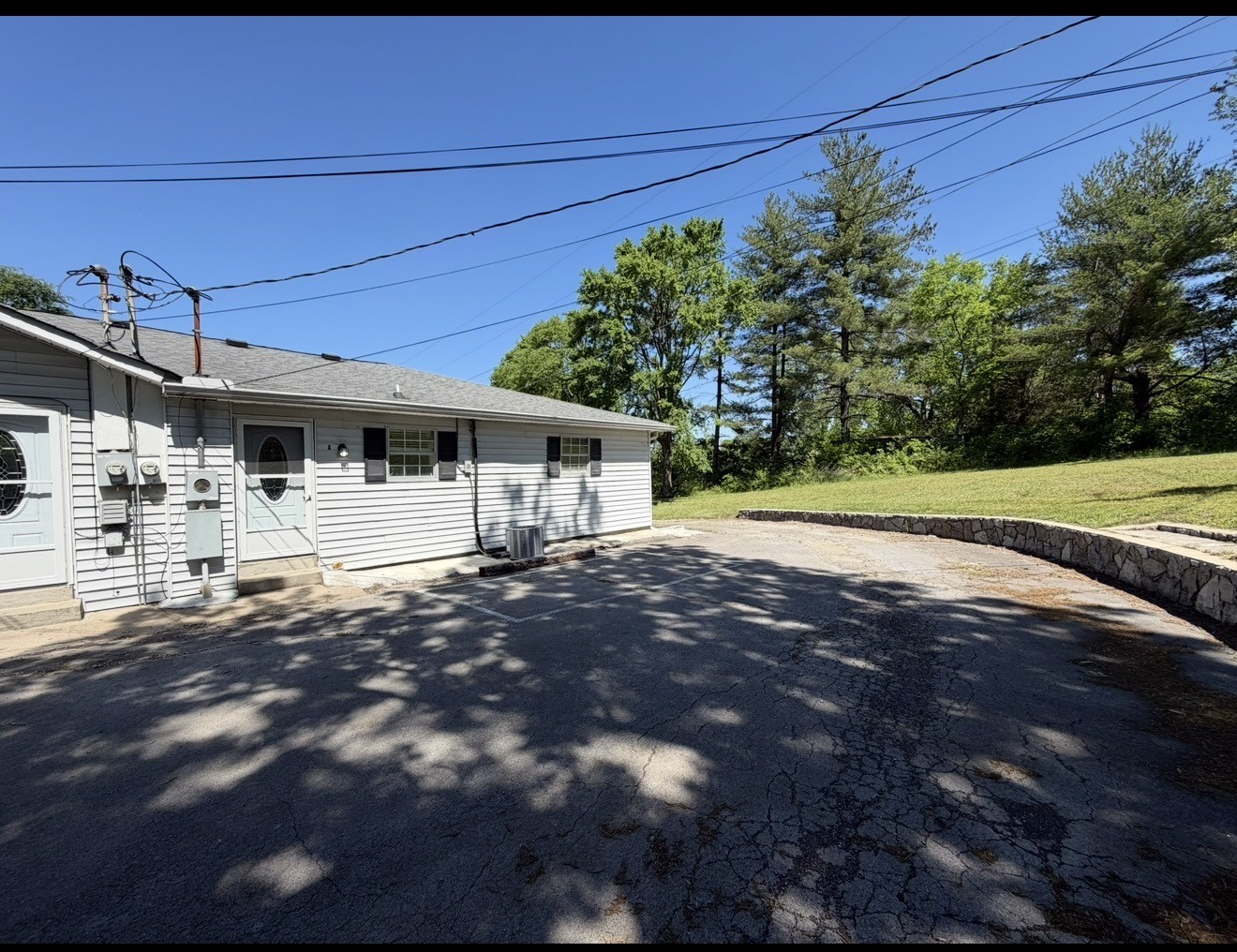 302A Dobbins Pike Gallatin TN 37066