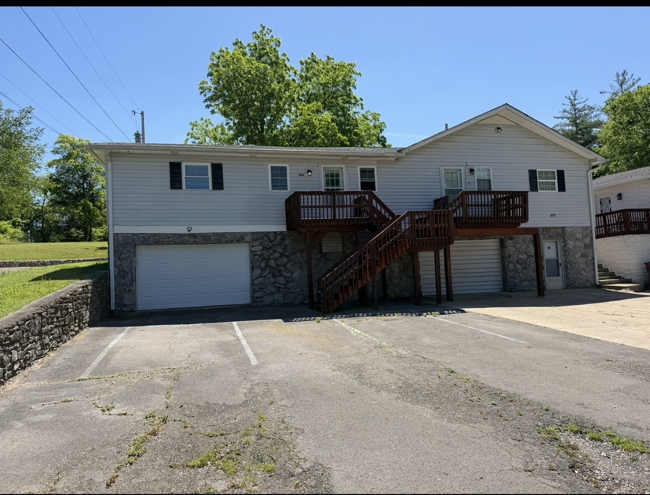 302A Dobbins Pike Gallatin TN 37066