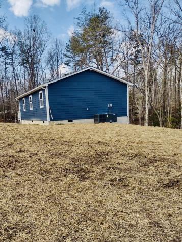 549 Dollar Drive Altamont TN 37301