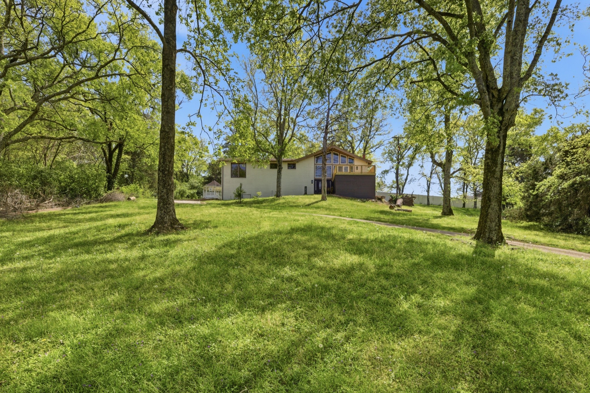 4035 Kings Ln, NW Nashville TN 37218