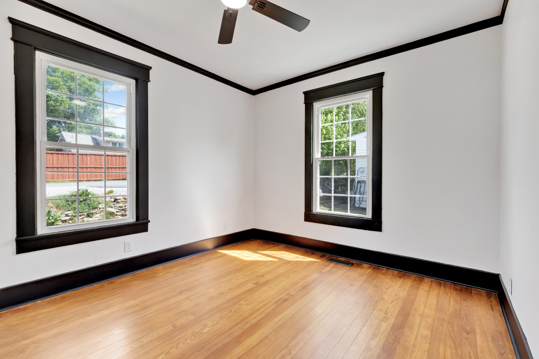 308 Walnut Street Springfield TN 37172