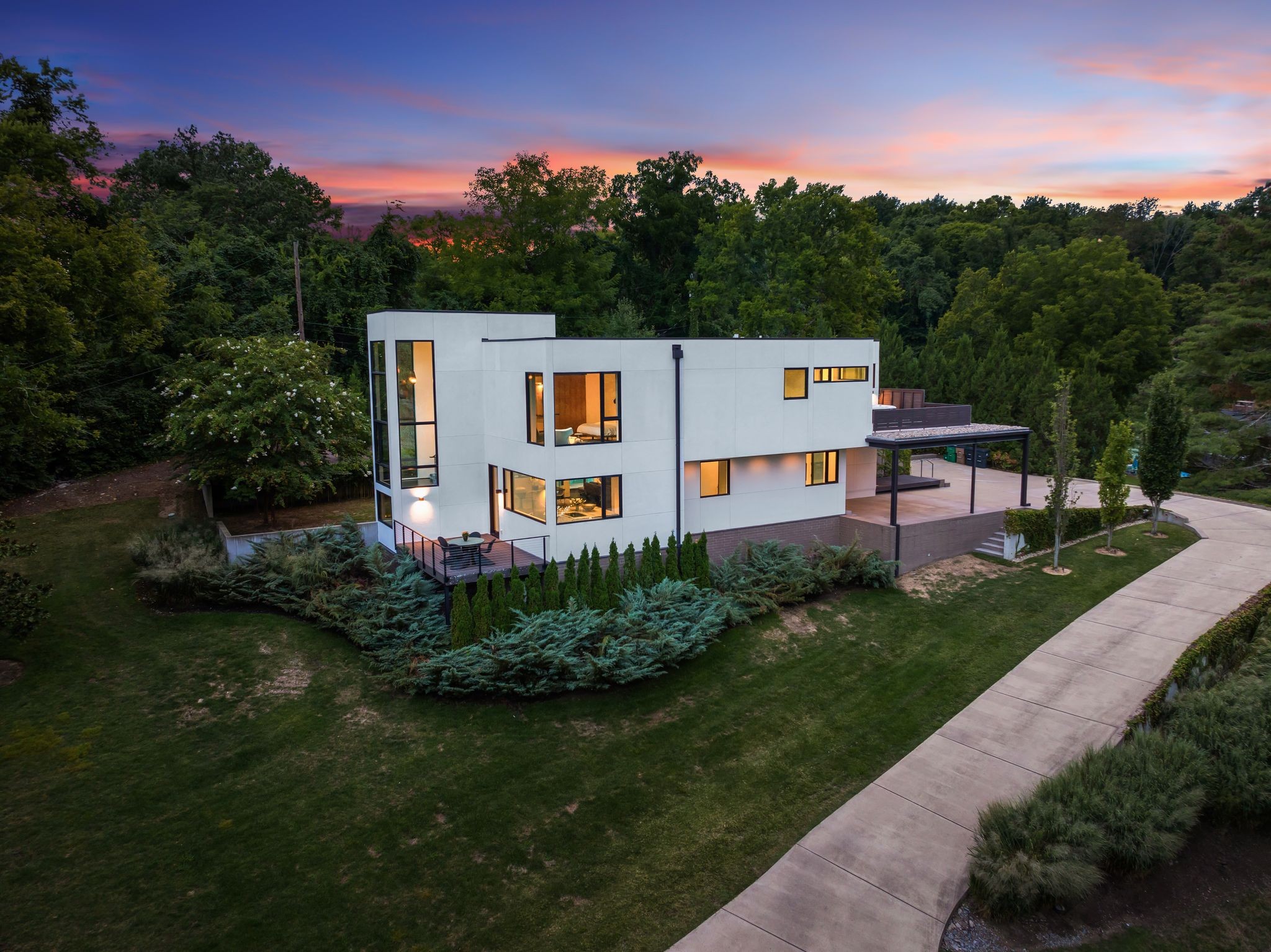 6321 E Valley Road Nashville TN 37205