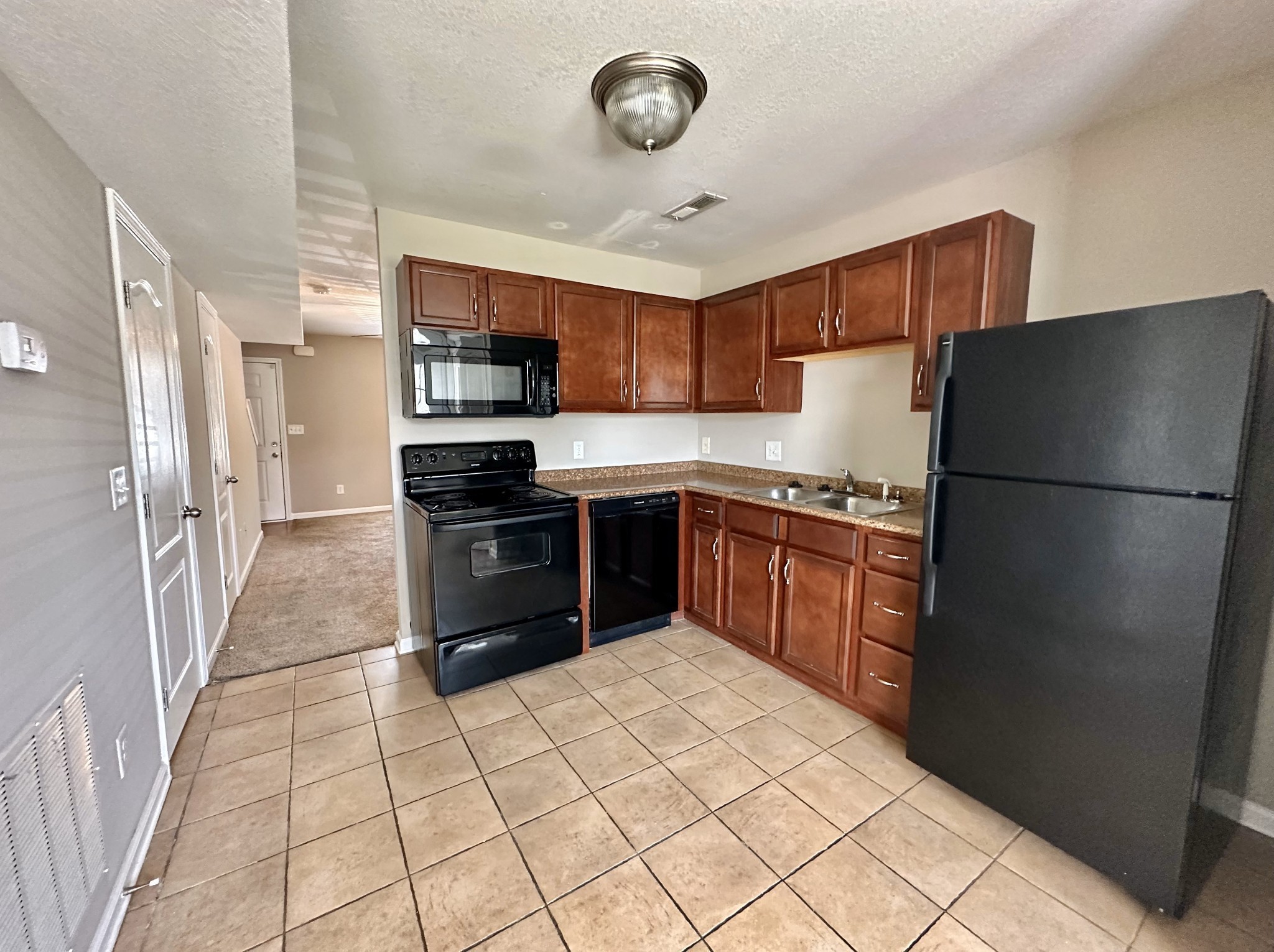 855 Tracy Lane Clarksville TN 37040