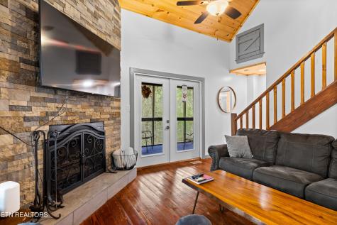 516 Clearwater Circle Townsend TN 37882