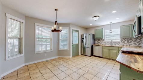 107 Acorn Drive Dickson TN 37055