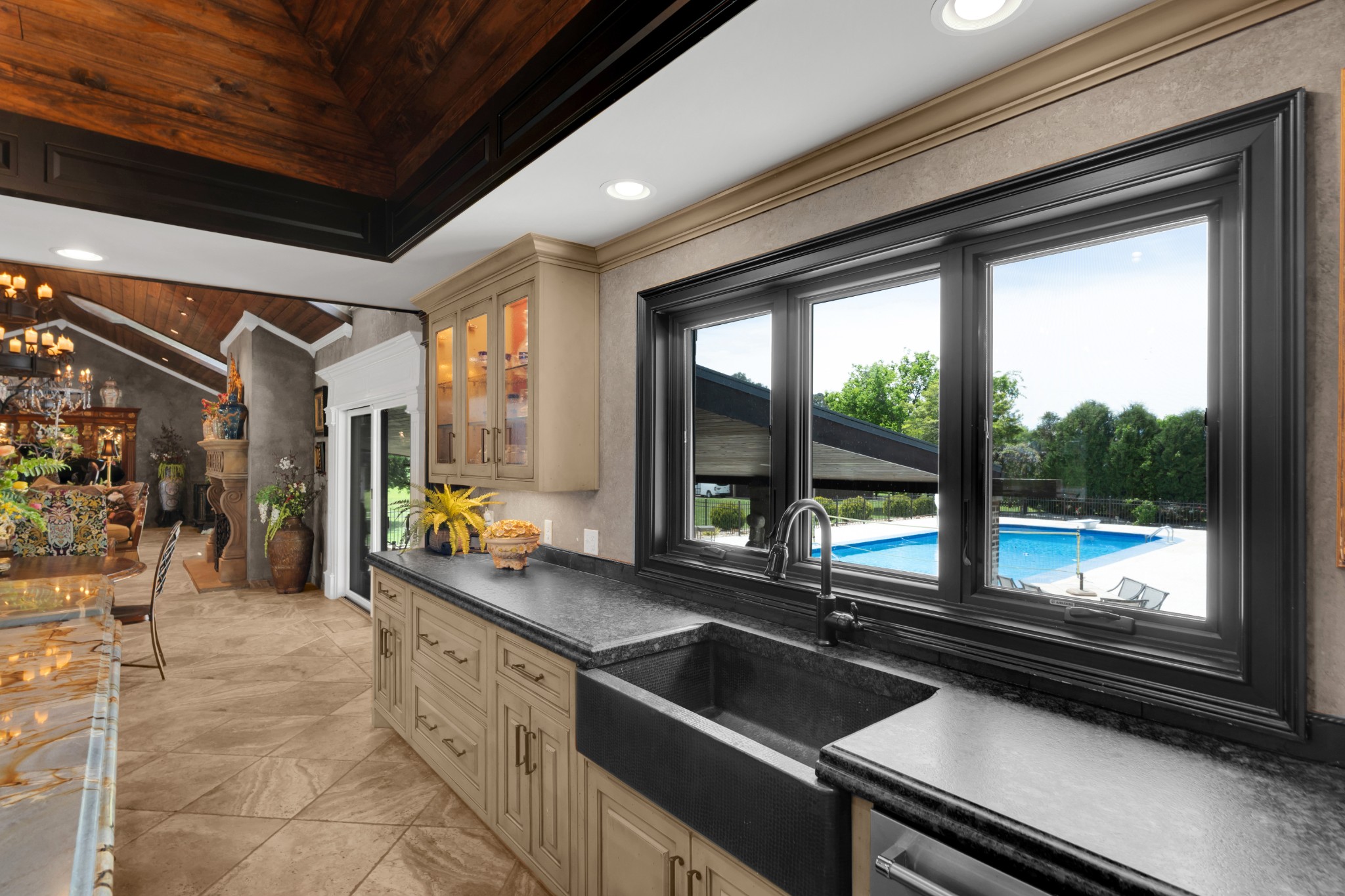 5016 Hillsboro Highway Hillsboro TN 37342