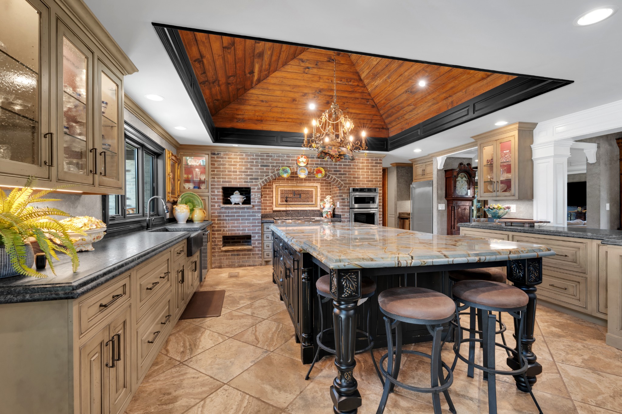 5016 Hillsboro Highway Hillsboro TN 37342