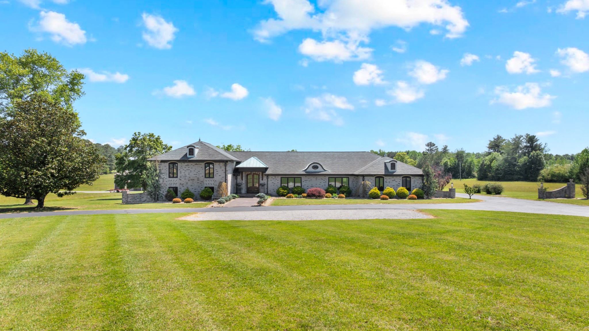 5016 Hillsboro Highway Hillsboro TN 37342